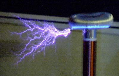 Koptis Riesen-Tesla-Transformator in Aktion